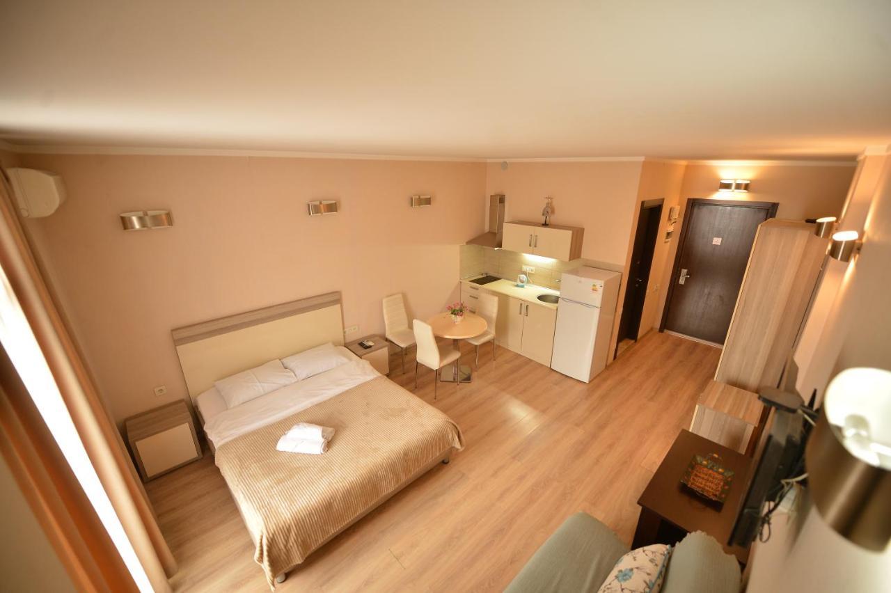 Orbi Batumi Apart Hotel Sea View ภายนอก รูปภาพ