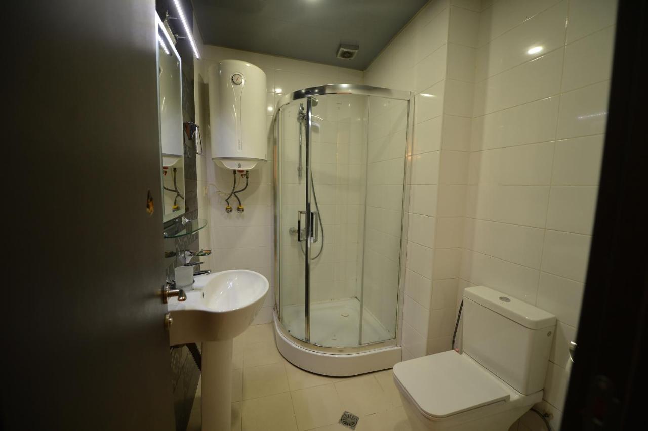 Orbi Batumi Apart Hotel Sea View ภายนอก รูปภาพ