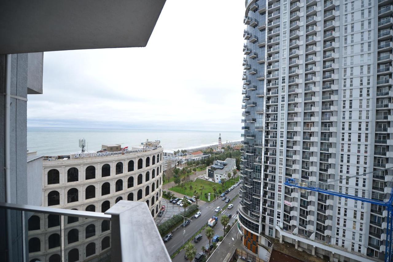 Orbi Batumi Apart Hotel Sea View ภายนอก รูปภาพ