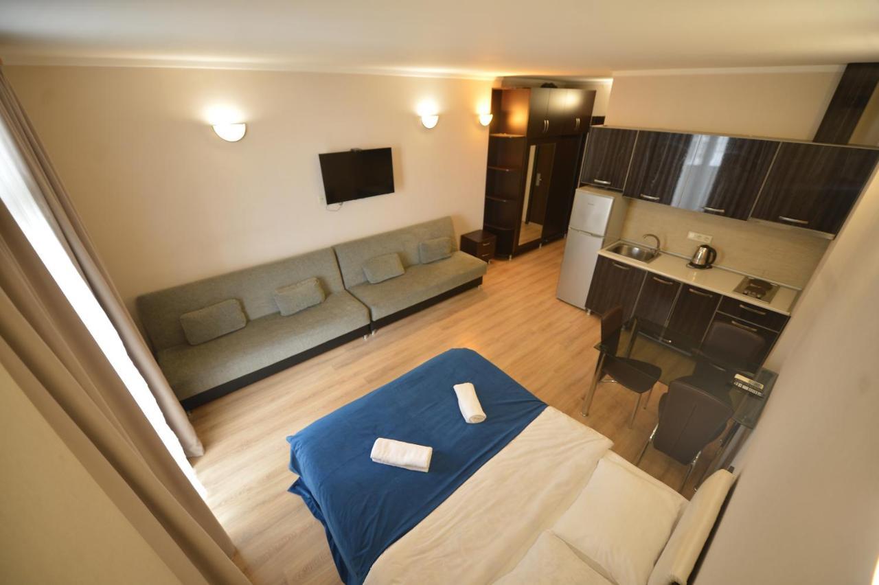 Orbi Batumi Apart Hotel Sea View ภายนอก รูปภาพ