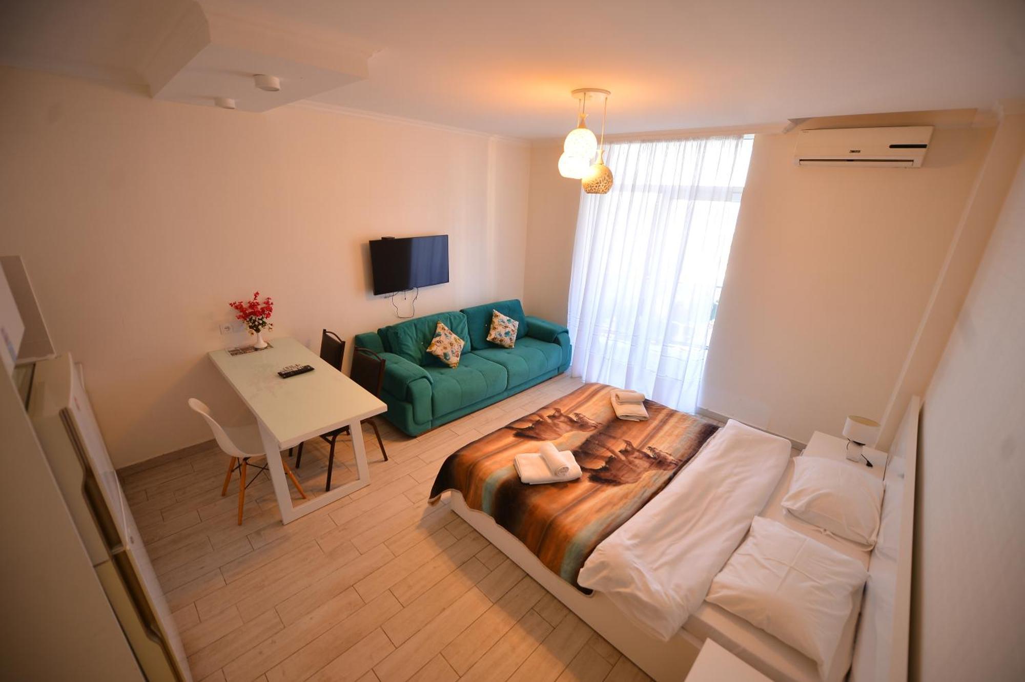Orbi Batumi Apart Hotel Sea View ภายนอก รูปภาพ
